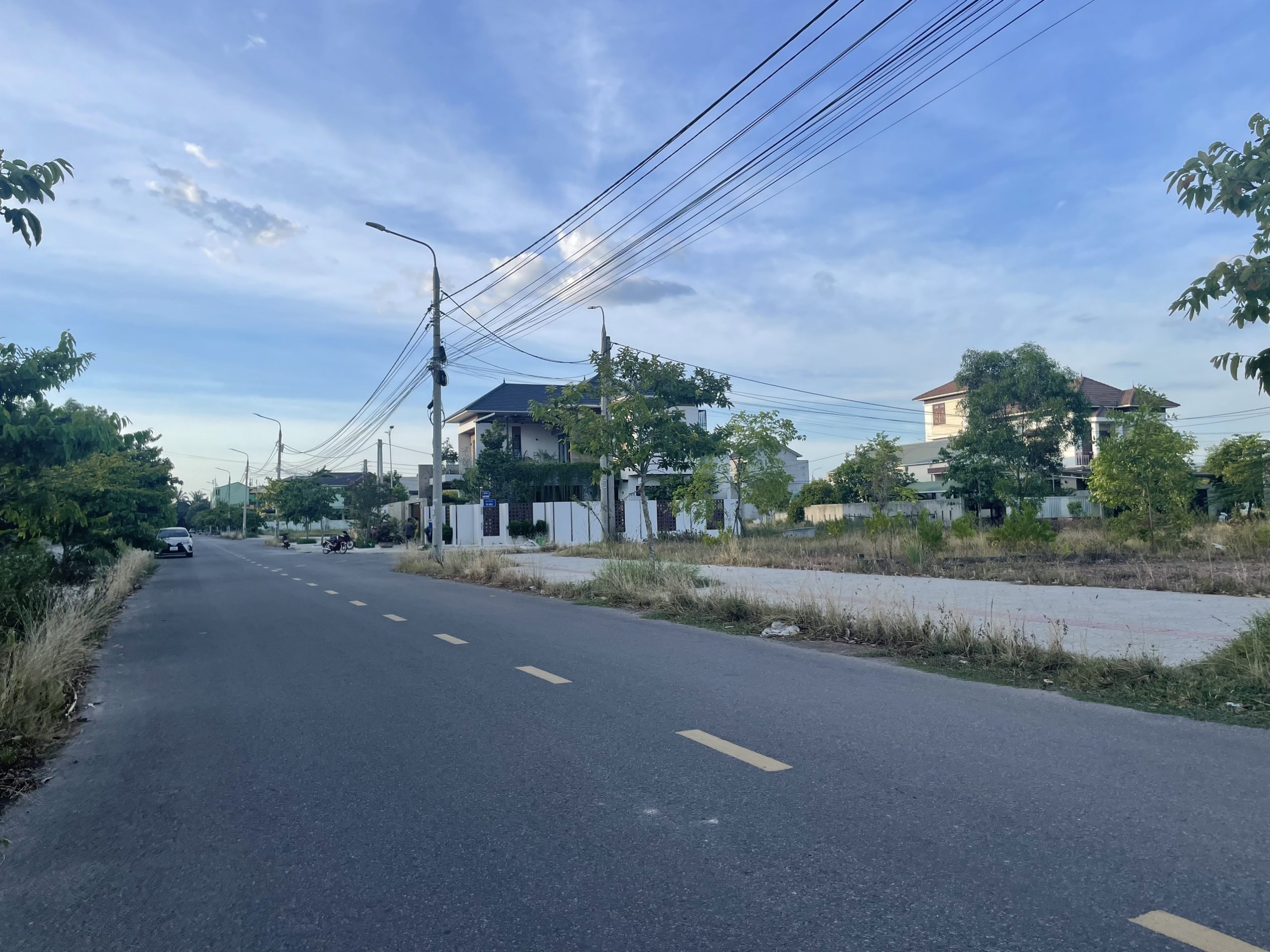 Bán đất góc đường Lạc Long Quân và Nguyễn Thị Định – Nam Đông Hà