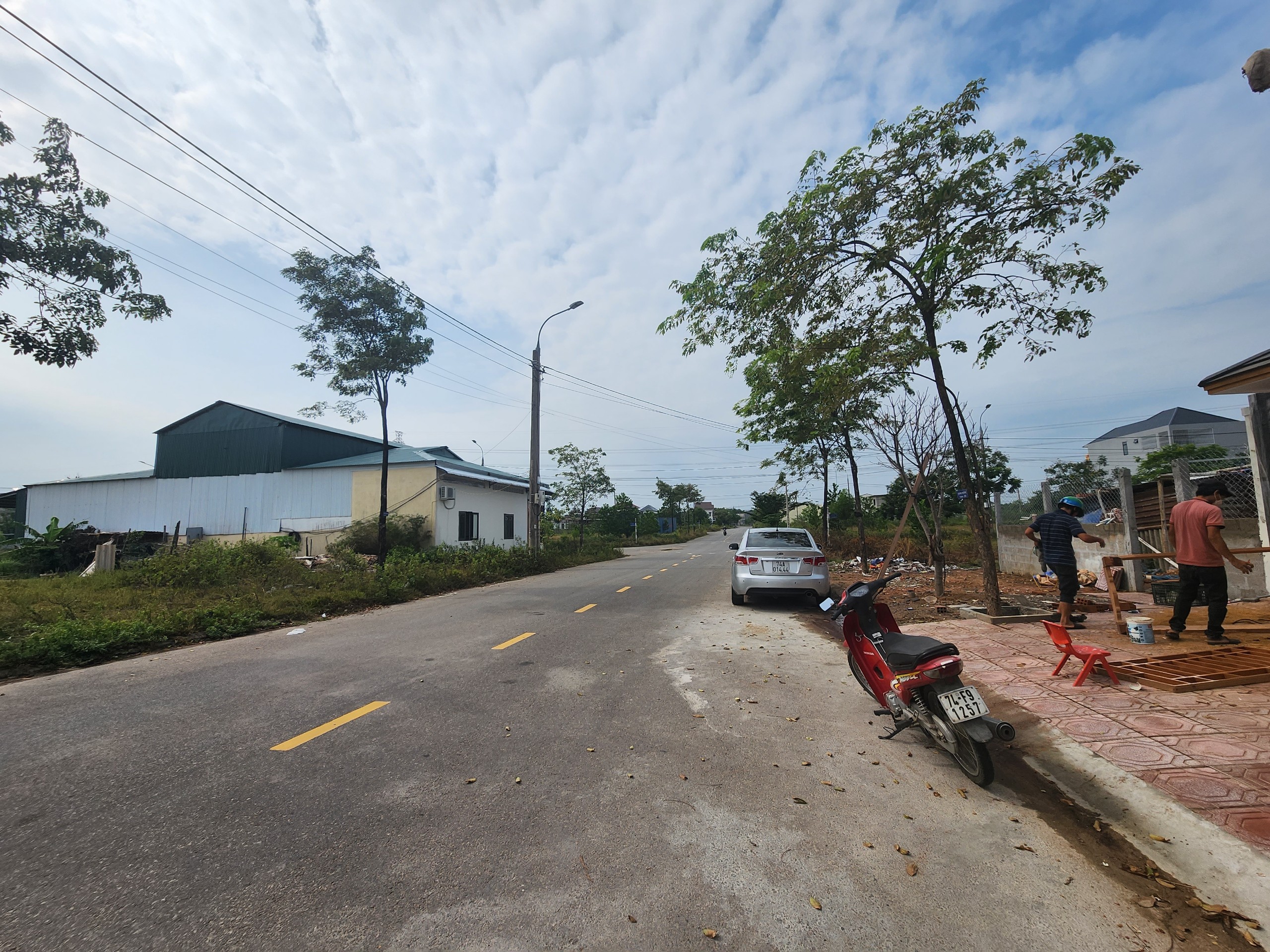 8m đường Thoại Ngọc Hầu – sát góc đường Nguyễn Hữu Thọ Nam Đông Hà